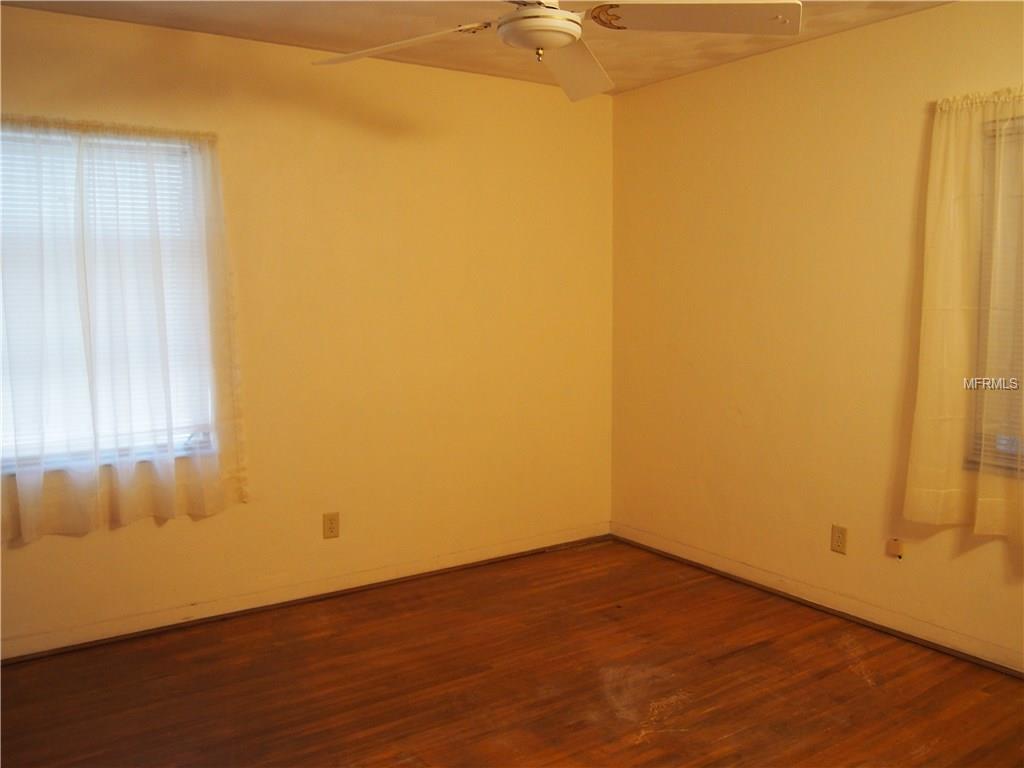 1506 33RD STREET NW, WINTER HAVEN, Florida 33881, 3 Bedrooms Bedrooms, 6 Rooms Rooms,1 BathroomBathrooms,Residential,For sale,33RD,P4719050