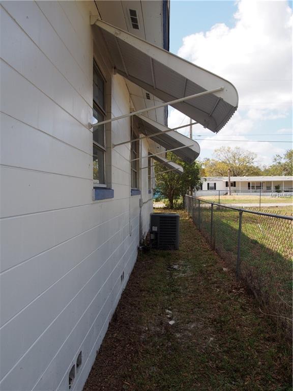 1506 33RD STREET NW, WINTER HAVEN, Florida 33881, 3 Bedrooms Bedrooms, 6 Rooms Rooms,1 BathroomBathrooms,Residential,For sale,33RD,P4719050