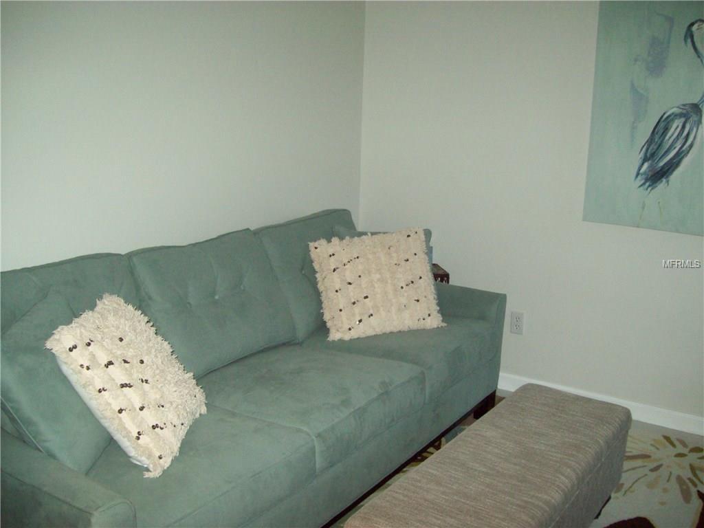 7902 SAILBOAT KEY BOULEVARD S, SOUTH PASADENA, Florida 33707, 2 Bedrooms Bedrooms, 5 Rooms Rooms,2 BathroomsBathrooms,Residential,For sale,SAILBOAT KEY,U7847596