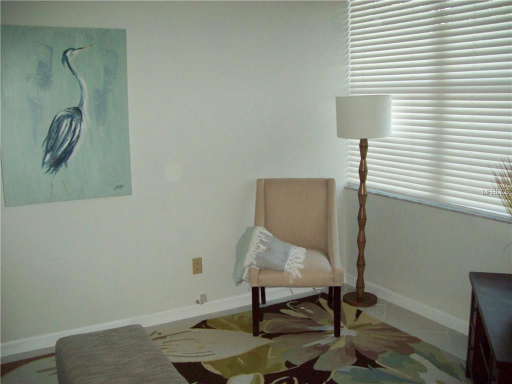 7902 SAILBOAT KEY BOULEVARD S, SOUTH PASADENA, Florida 33707, 2 Bedrooms Bedrooms, 5 Rooms Rooms,2 BathroomsBathrooms,Residential,For sale,SAILBOAT KEY,U7847596