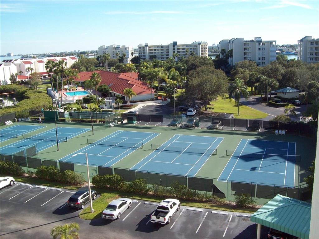 7902 SAILBOAT KEY BOULEVARD S, SOUTH PASADENA, Florida 33707, 2 Bedrooms Bedrooms, 5 Rooms Rooms,2 BathroomsBathrooms,Residential,For sale,SAILBOAT KEY,U7847596