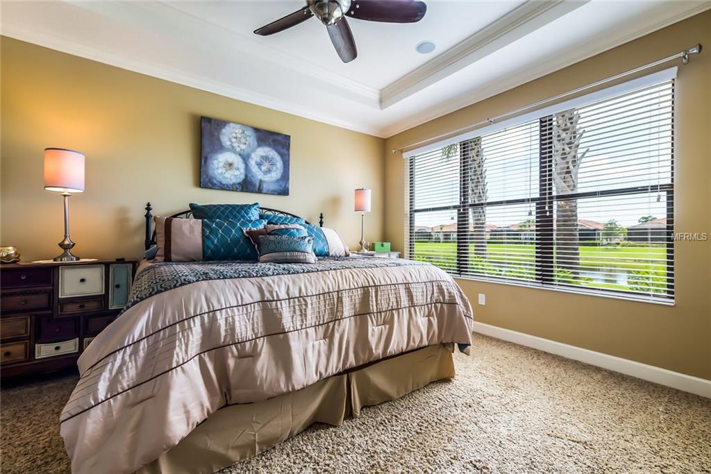 5835 CAVANO DRIVE, SARASOTA, Florida 34231, 3 Bedrooms Bedrooms, 7 Rooms Rooms,2 BathroomsBathrooms,Residential,For sale,CAVANO,A4193659