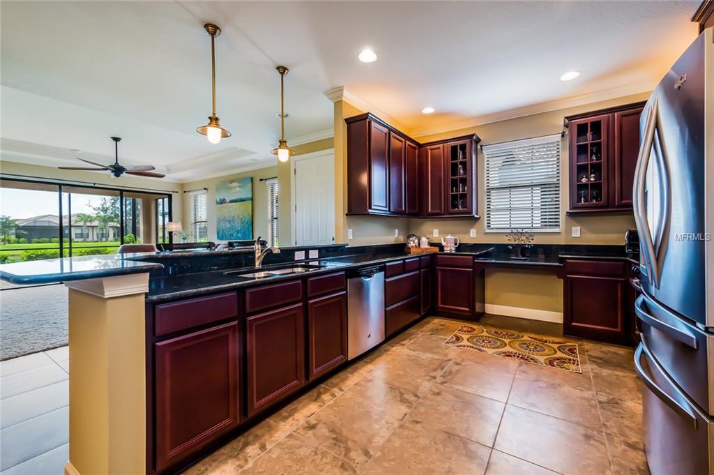 5835 CAVANO DRIVE, SARASOTA, Florida 34231, 3 Bedrooms Bedrooms, 7 Rooms Rooms,2 BathroomsBathrooms,Residential,For sale,CAVANO,A4193659