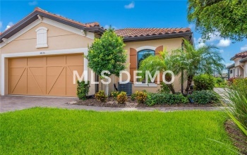 5835 CAVANO DRIVE, SARASOTA, Florida 34231, 3 Bedrooms Bedrooms, 7 Rooms Rooms,2 BathroomsBathrooms,Residential,For sale,CAVANO,A4193659