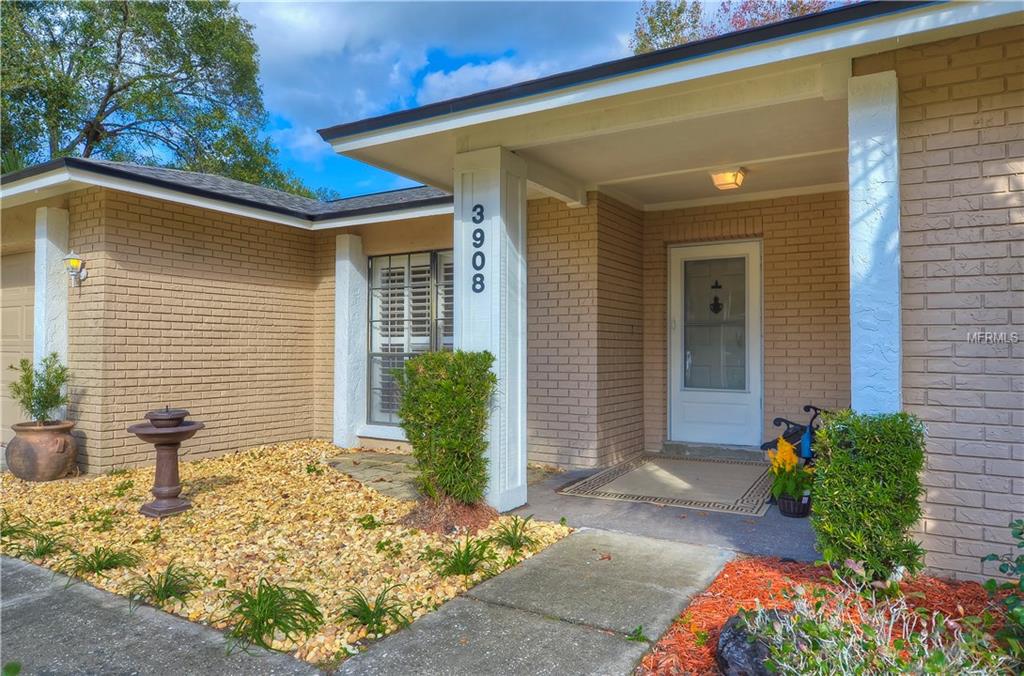 3908 KRISTIN PLACE, VALRICO, Florida 33596, 4 Bedrooms Bedrooms, 9 Rooms Rooms,2 BathroomsBathrooms,Residential,For sale,KRISTIN,T2914401