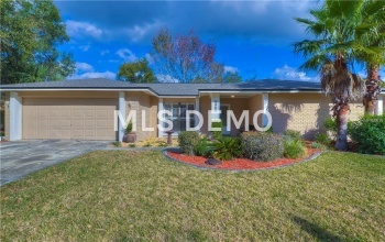 3908 KRISTIN PLACE, VALRICO, Florida 33596, 4 Bedrooms Bedrooms, 9 Rooms Rooms,2 BathroomsBathrooms,Residential,For sale,KRISTIN,T2914401