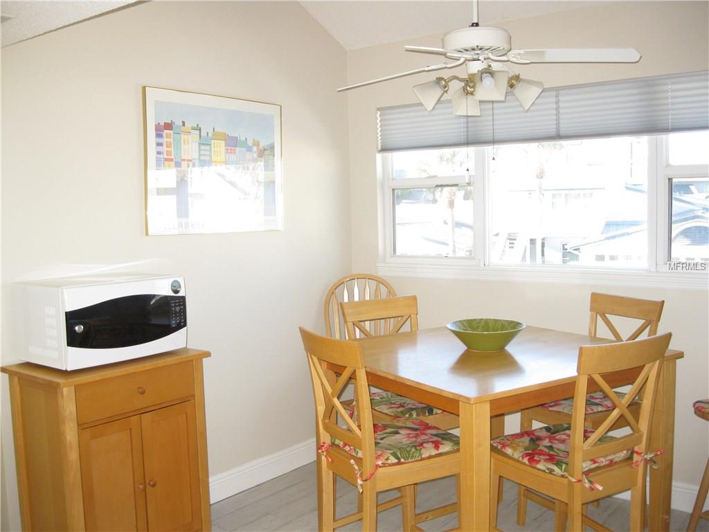 1232 SIESTA BAYSIDE DRIVE, SARASOTA, Florida 34242, 3 Bedrooms Bedrooms, 9 Rooms Rooms,2 BathroomsBathrooms,Residential,For sale,SIESTA BAYSIDE,A4204345