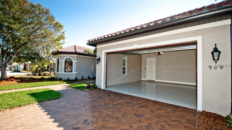 909 HARBOR DRIVE S, VENICE, Florida 34285, 3 Bedrooms Bedrooms, 7 Rooms Rooms,2 BathroomsBathrooms,Residential,For sale,HARBOR,N5915740