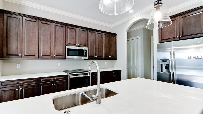 909 HARBOR DRIVE S, VENICE, Florida 34285, 3 Bedrooms Bedrooms, 7 Rooms Rooms,2 BathroomsBathrooms,Residential,For sale,HARBOR,N5915740