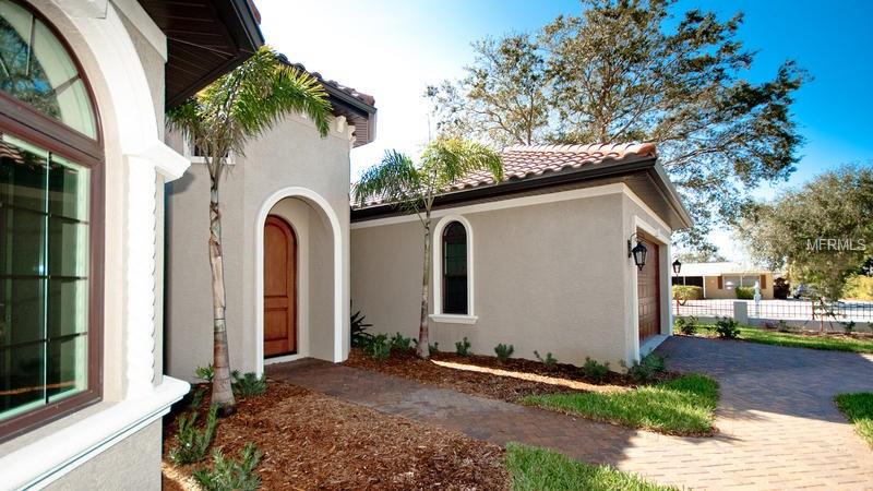 909 HARBOR DRIVE S, VENICE, Florida 34285, 3 Bedrooms Bedrooms, 7 Rooms Rooms,2 BathroomsBathrooms,Residential,For sale,HARBOR,N5915740