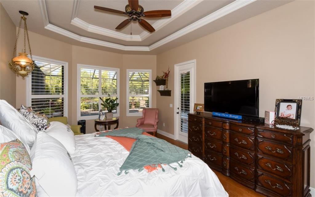 6910 DOMINION LANE, LAKEWOOD RANCH, Florida 34202, 4 Bedrooms Bedrooms, 10 Rooms Rooms,3 BathroomsBathrooms,Residential,For sale,DOMINION,A4206565