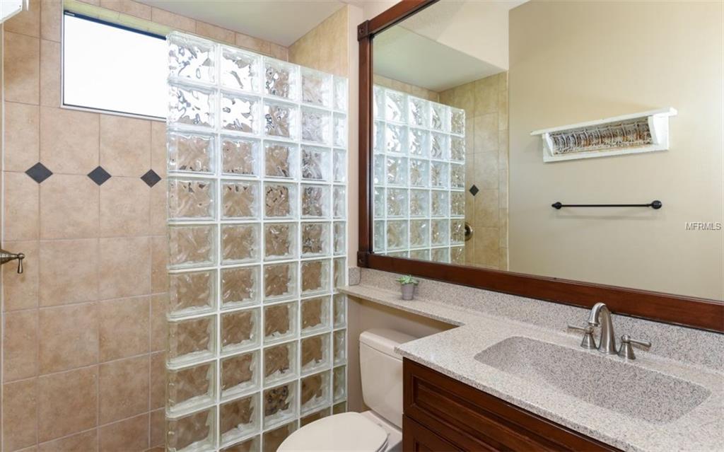 6910 DOMINION LANE, LAKEWOOD RANCH, Florida 34202, 4 Bedrooms Bedrooms, 10 Rooms Rooms,3 BathroomsBathrooms,Residential,For sale,DOMINION,A4206565