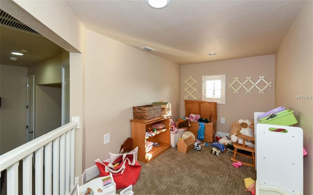 6910 DOMINION LANE, LAKEWOOD RANCH, Florida 34202, 4 Bedrooms Bedrooms, 10 Rooms Rooms,3 BathroomsBathrooms,Residential,For sale,DOMINION,A4206565