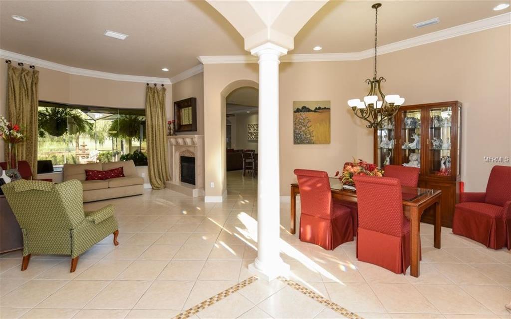 6910 DOMINION LANE, LAKEWOOD RANCH, Florida 34202, 4 Bedrooms Bedrooms, 10 Rooms Rooms,3 BathroomsBathrooms,Residential,For sale,DOMINION,A4206565