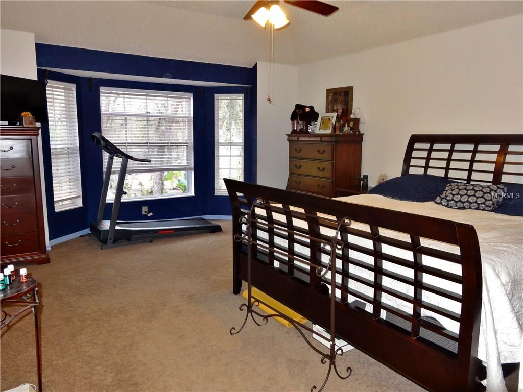 364 VAIL DRIVE, WINTER HAVEN, Florida 33884, 3 Bedrooms Bedrooms, 9 Rooms Rooms,2 BathroomsBathrooms,Residential,For sale,VAIL,P4718754