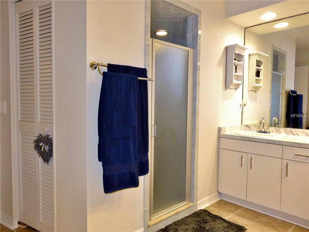 364 VAIL DRIVE, WINTER HAVEN, Florida 33884, 3 Bedrooms Bedrooms, 9 Rooms Rooms,2 BathroomsBathrooms,Residential,For sale,VAIL,P4718754