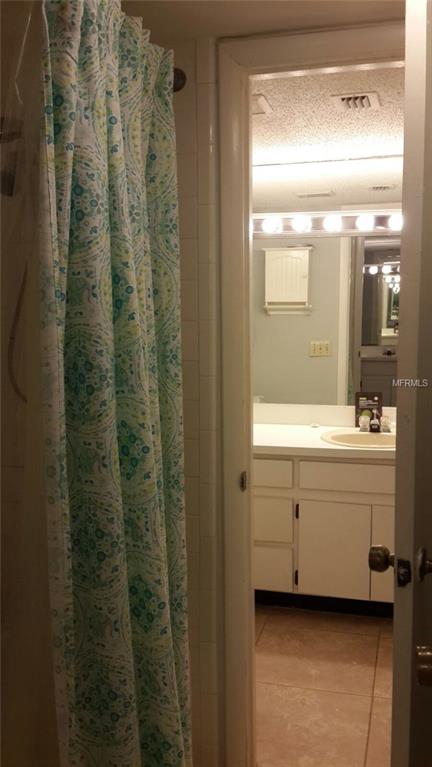 4411 SHADY TERRACE LANE, TAMPA, Florida 33613, 2 Bedrooms Bedrooms, 5 Rooms Rooms,1 BathroomBathrooms,Residential,For sale,SHADY TERRACE,T2925514