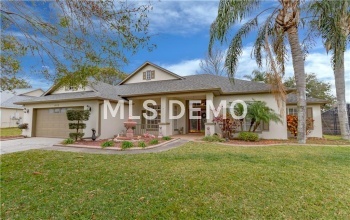 10915 VISTA DEL SOL CIRCLE, CLERMONT, Florida 34711, 3 Bedrooms Bedrooms, 6 Rooms Rooms,2 BathroomsBathrooms,Residential,For sale,VISTA DEL SOL,G4852271