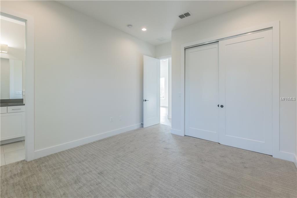 201 ORANGE PLACE, MAITLAND, Florida 32751, 3 Bedrooms Bedrooms, 7 Rooms Rooms,3 BathroomsBathrooms,Residential,For sale,ORANGE,O5560829