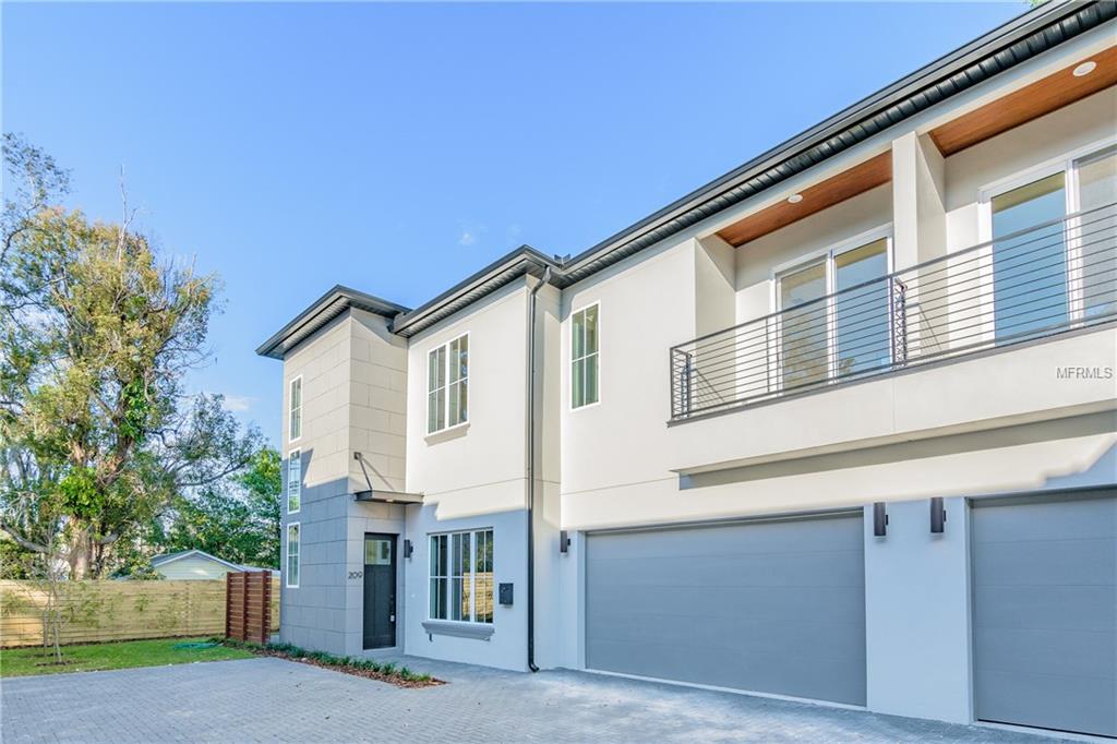 201 ORANGE PLACE, MAITLAND, Florida 32751, 3 Bedrooms Bedrooms, 7 Rooms Rooms,3 BathroomsBathrooms,Residential,For sale,ORANGE,O5560829