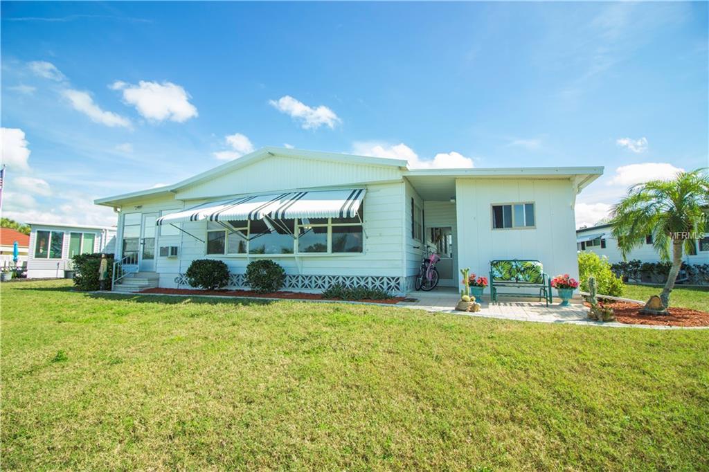 9 HACIENDA DRIVE, ENGLEWOOD, Florida 34223, 2 Bedrooms Bedrooms, 6 Rooms Rooms,2 BathroomsBathrooms,Residential,For sale,HACIENDA,N5916380