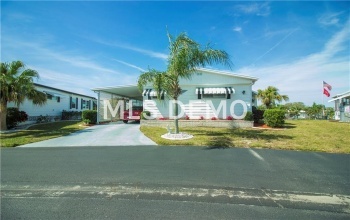 9 HACIENDA DRIVE, ENGLEWOOD, Florida 34223, 2 Bedrooms Bedrooms, 6 Rooms Rooms,2 BathroomsBathrooms,Residential,For sale,HACIENDA,N5916380