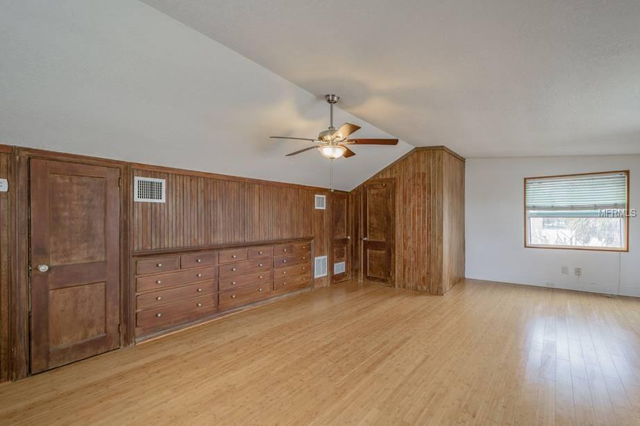 14075 N BAYSHORE DRIVE, MADEIRA BEACH, Florida 33708, 3 Bedrooms Bedrooms, 8 Rooms Rooms,3 BathroomsBathrooms,Residential,For sale,BAYSHORE,U7847520