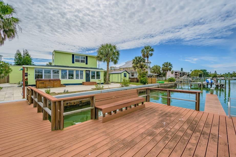 14075 N BAYSHORE DRIVE, MADEIRA BEACH, Florida 33708, 3 Bedrooms Bedrooms, 8 Rooms Rooms,3 BathroomsBathrooms,Residential,For sale,BAYSHORE,U7847520
