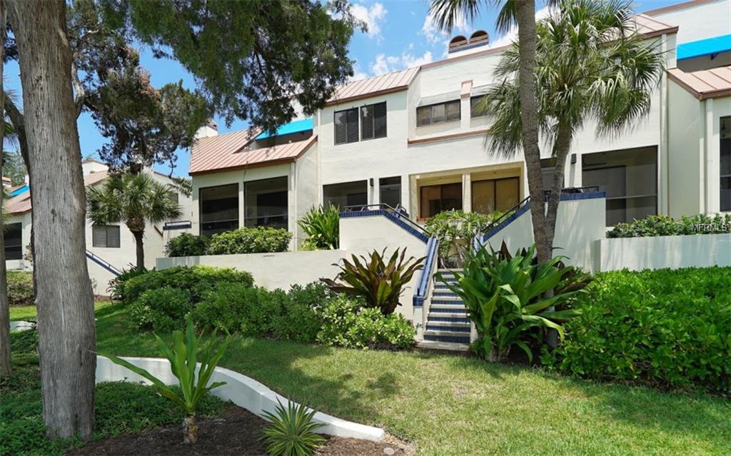1916 HARBOURSIDE DRIVE, LONGBOAT KEY, Florida 34228, 2 Bedrooms Bedrooms, 6 Rooms Rooms,2 BathroomsBathrooms,Residential,For sale,HARBOURSIDE,A4186989