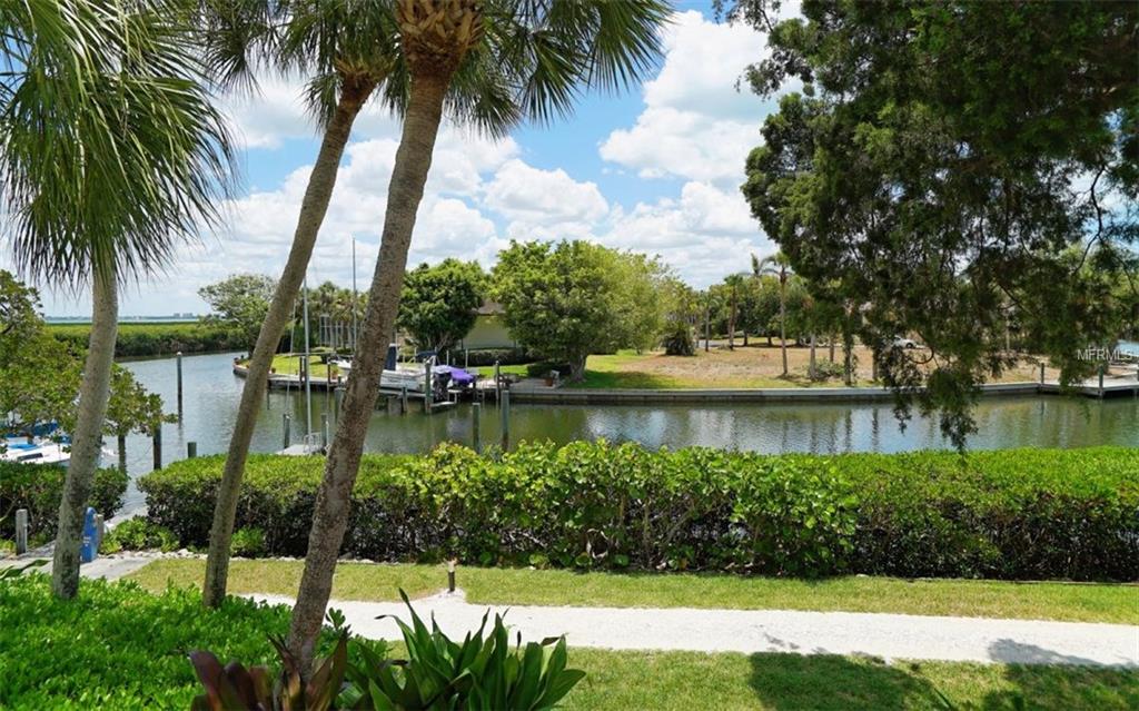 1916 HARBOURSIDE DRIVE, LONGBOAT KEY, Florida 34228, 2 Bedrooms Bedrooms, 6 Rooms Rooms,2 BathroomsBathrooms,Residential,For sale,HARBOURSIDE,A4186989