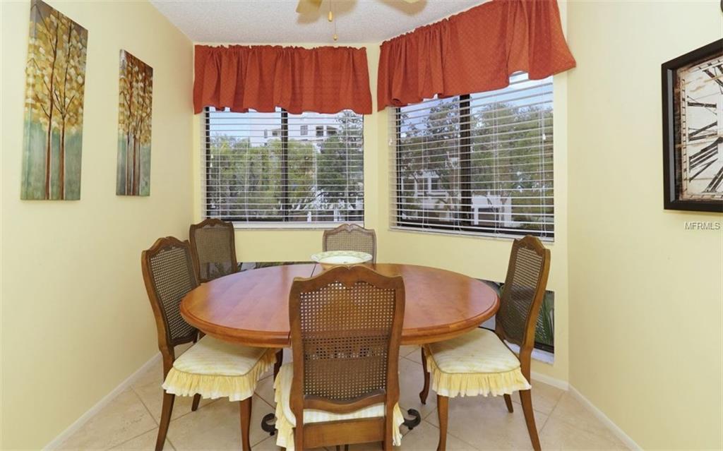 1916 HARBOURSIDE DRIVE, LONGBOAT KEY, Florida 34228, 2 Bedrooms Bedrooms, 6 Rooms Rooms,2 BathroomsBathrooms,Residential,For sale,HARBOURSIDE,A4186989