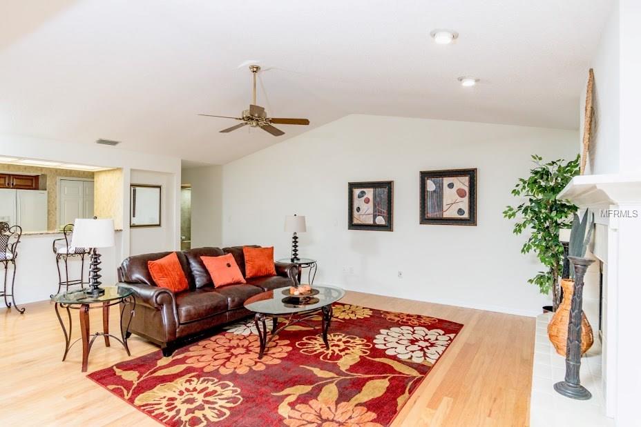 2517 MASON OAKS DRIVE, VALRICO, Florida 33596, 4 Bedrooms Bedrooms, 11 Rooms Rooms,3 BathroomsBathrooms,Residential,For sale,MASON OAKS,T2897976