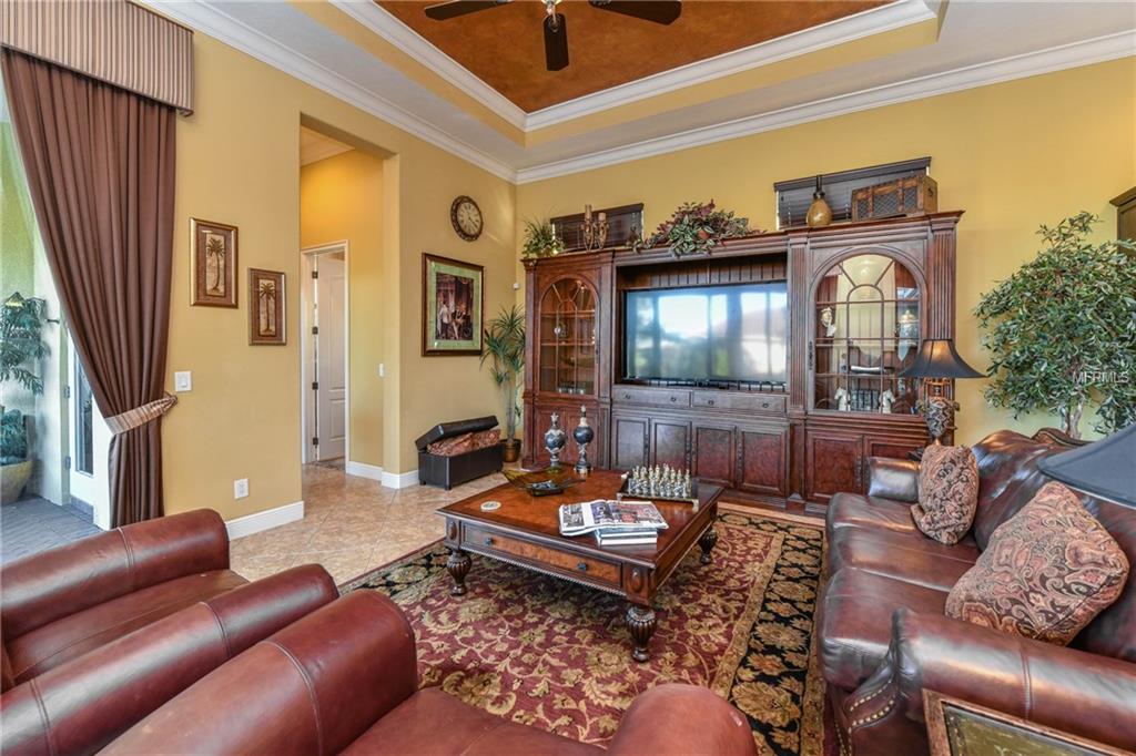 3290 FOUNDERS CLUB DRIVE, SARASOTA, Florida 34240, 4 Bedrooms Bedrooms, 7 Rooms Rooms,4 BathroomsBathrooms,Residential,For sale,FOUNDERS CLUB,A4205996