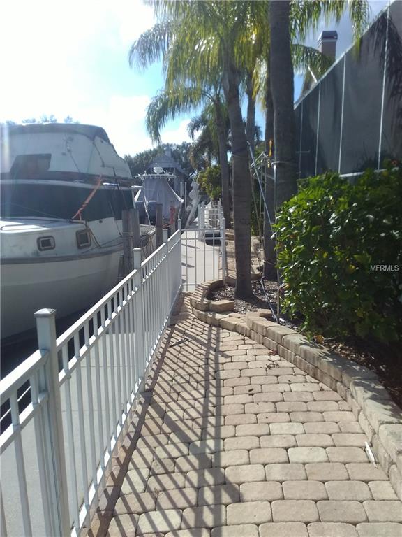 4720 STARBOARD DRIVE, BRADENTON, Florida 34208, 4 Bedrooms Bedrooms, 7 Rooms Rooms,3 BathroomsBathrooms,Residential,For sale,STARBOARD,A4207713