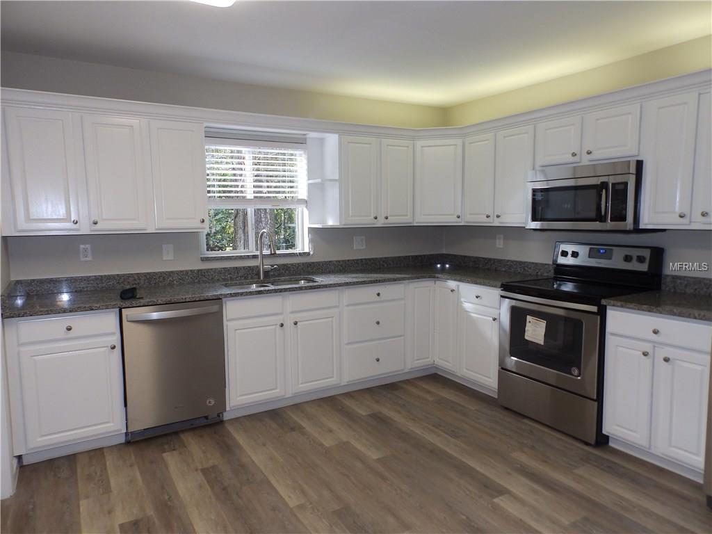 2471 HARVARD ROAD, DELAND, Florida 32724, 3 Bedrooms Bedrooms, 8 Rooms Rooms,2 BathroomsBathrooms,Residential,For sale,HARVARD,V4722703