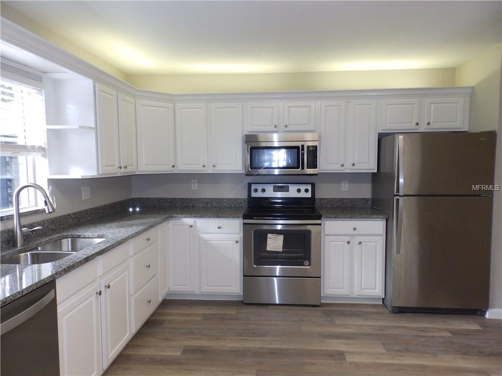 2471 HARVARD ROAD, DELAND, Florida 32724, 3 Bedrooms Bedrooms, 8 Rooms Rooms,2 BathroomsBathrooms,Residential,For sale,HARVARD,V4722703