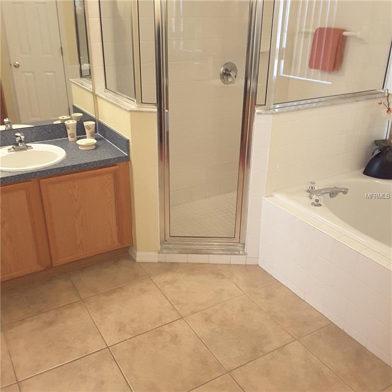 5532 WILLOW BEND TRAIL, KISSIMMEE, Florida 34758, 6 Bedrooms Bedrooms, 9 Rooms Rooms,3 BathroomsBathrooms,Residential,For sale,WILLOW BEND,O5560031