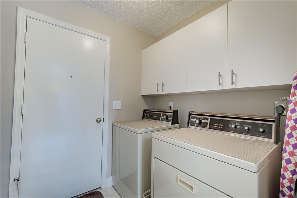 2011 W DEL WEBB BOULEVARD, SUN CITY CENTER, Florida 33573, 2 Bedrooms Bedrooms, 5 Rooms Rooms,2 BathroomsBathrooms,Residential,For sale,DEL WEBB,T2927021