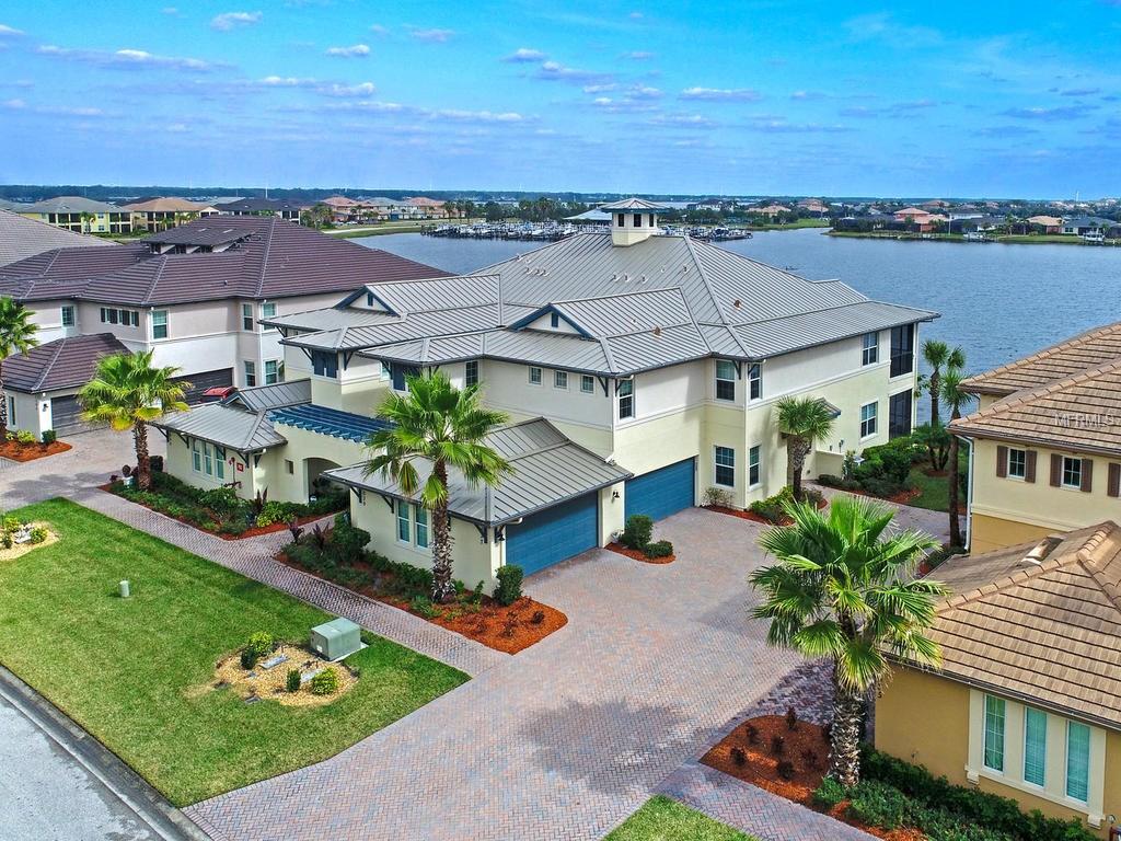 1037 RIVERSCAPE STREET, BRADENTON, Florida 34208, 3 Bedrooms Bedrooms, 7 Rooms Rooms,2 BathroomsBathrooms,Residential,For sale,RIVERSCAPE,A4209392