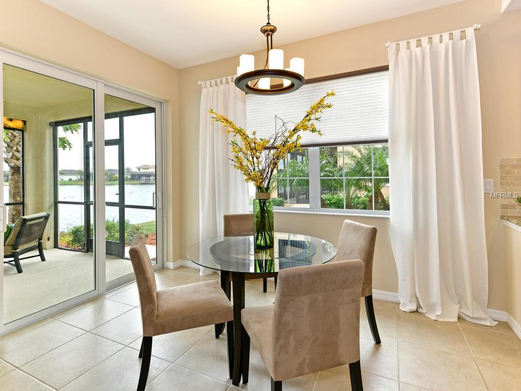 1037 RIVERSCAPE STREET, BRADENTON, Florida 34208, 3 Bedrooms Bedrooms, 7 Rooms Rooms,2 BathroomsBathrooms,Residential,For sale,RIVERSCAPE,A4209392