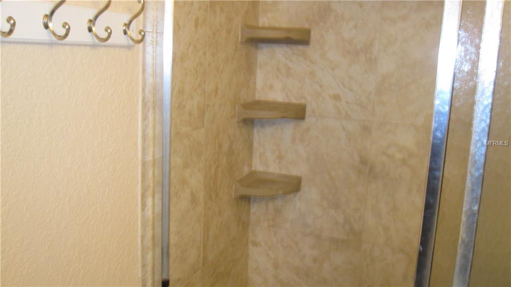 UMATILLA, Florida 32784, 3 Bedrooms Bedrooms, 7 Rooms Rooms,2 BathroomsBathrooms,Residential,For sale,G4852736