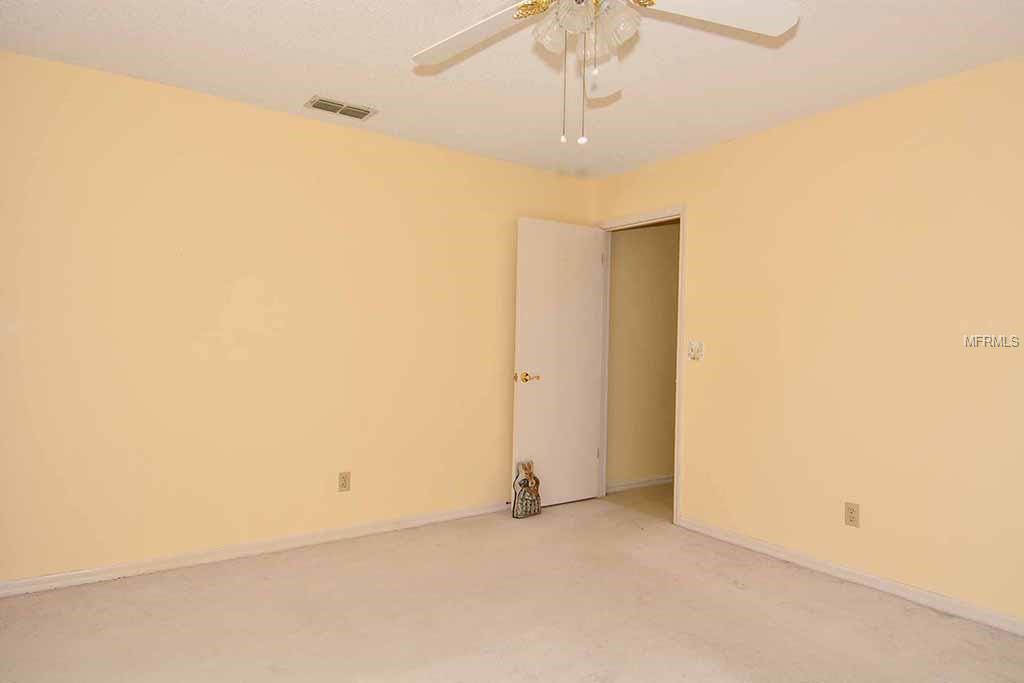 1622 LAYTON COURT, SUN CITY CENTER, Florida 33573, 2 Bedrooms Bedrooms, 6 Rooms Rooms,2 BathroomsBathrooms,Residential,For sale,LAYTON,T2928314