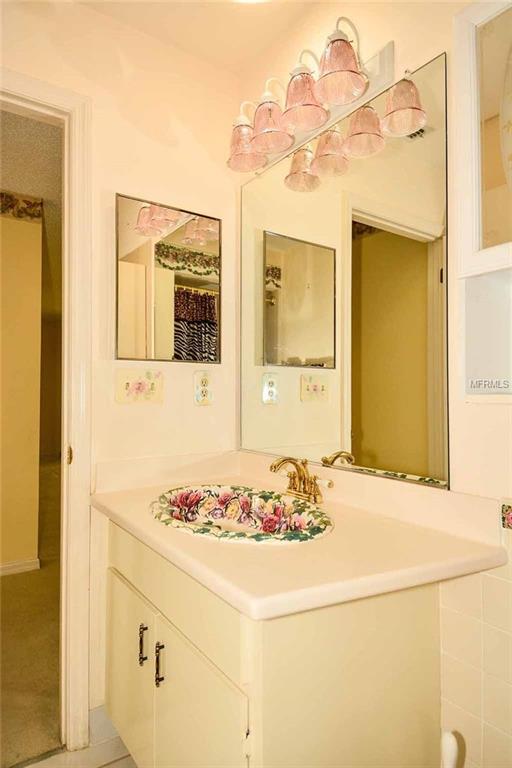 1622 LAYTON COURT, SUN CITY CENTER, Florida 33573, 2 Bedrooms Bedrooms, 6 Rooms Rooms,2 BathroomsBathrooms,Residential,For sale,LAYTON,T2928314