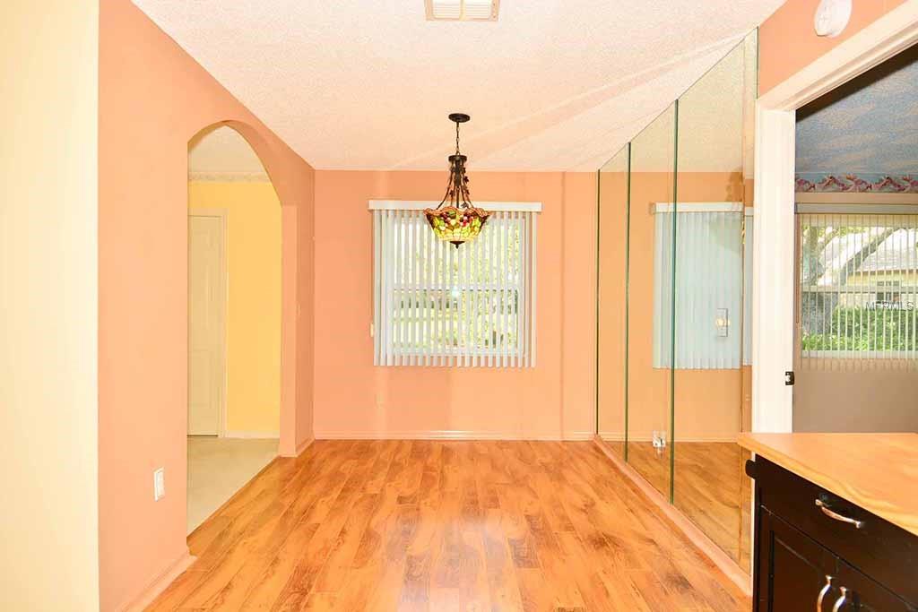 1622 LAYTON COURT, SUN CITY CENTER, Florida 33573, 2 Bedrooms Bedrooms, 6 Rooms Rooms,2 BathroomsBathrooms,Residential,For sale,LAYTON,T2928314