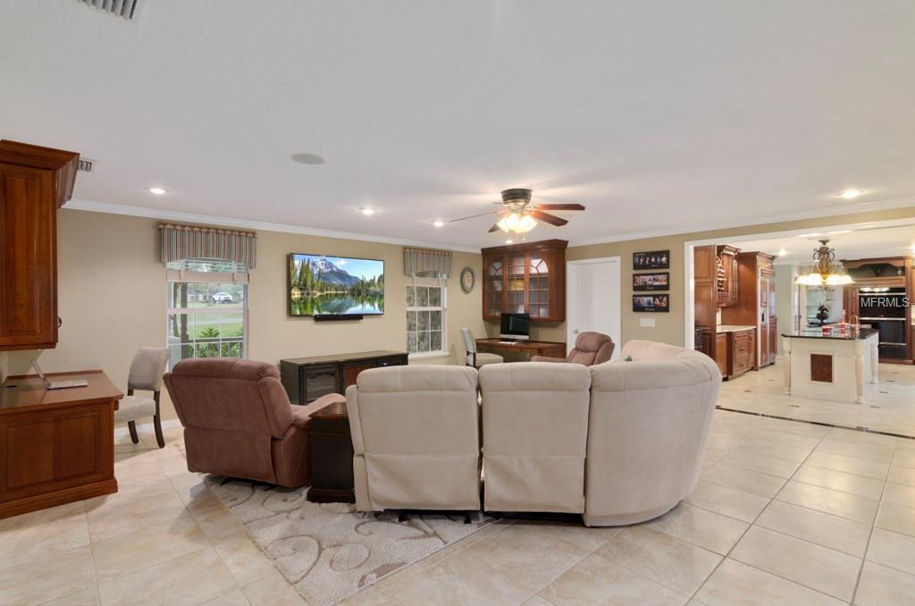 15405 THOROUGHBRED LANE, MONTVERDE, Florida 34756, 5 Bedrooms Bedrooms, 11 Rooms Rooms,5 BathroomsBathrooms,Residential,For sale,THOROUGHBRED,O5547569