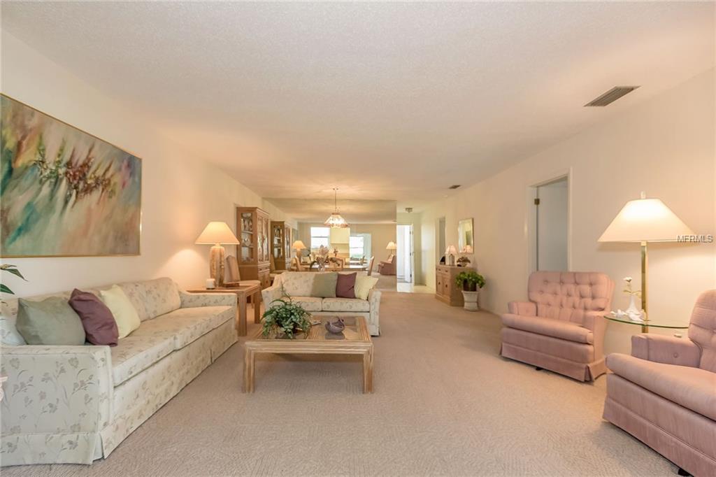 7114 11TH AVENUE W, BRADENTON, Florida 34209, 2 Bedrooms Bedrooms, 6 Rooms Rooms,2 BathroomsBathrooms,Residential,For sale,11TH,A4203192