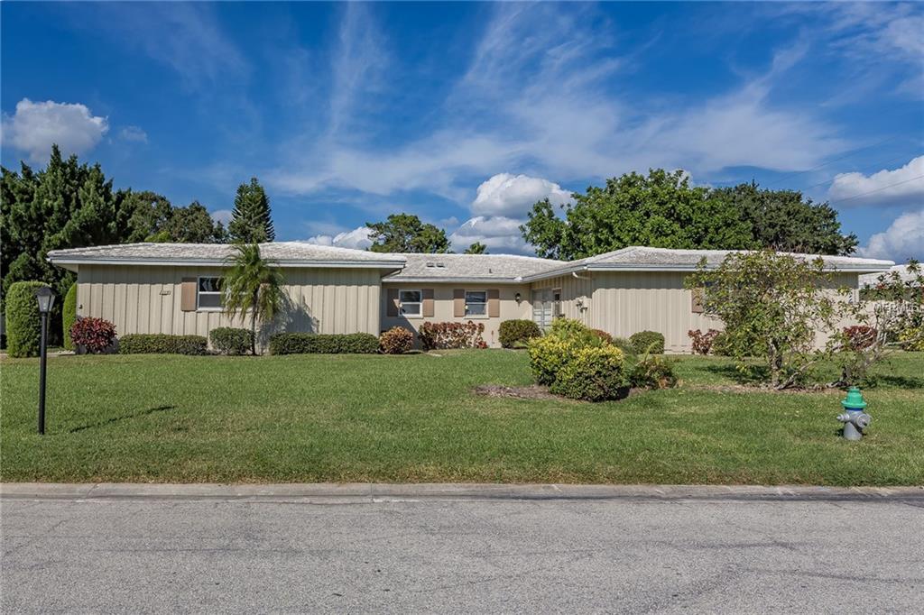 7114 11TH AVENUE W, BRADENTON, Florida 34209, 2 Bedrooms Bedrooms, 6 Rooms Rooms,2 BathroomsBathrooms,Residential,For sale,11TH,A4203192