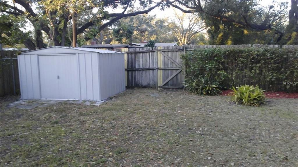 2009 STANLEY STREET, ORLANDO, Florida 32803, 3 Bedrooms Bedrooms, 6 Rooms Rooms,2 BathroomsBathrooms,Residential,For sale,STANLEY,O5551743