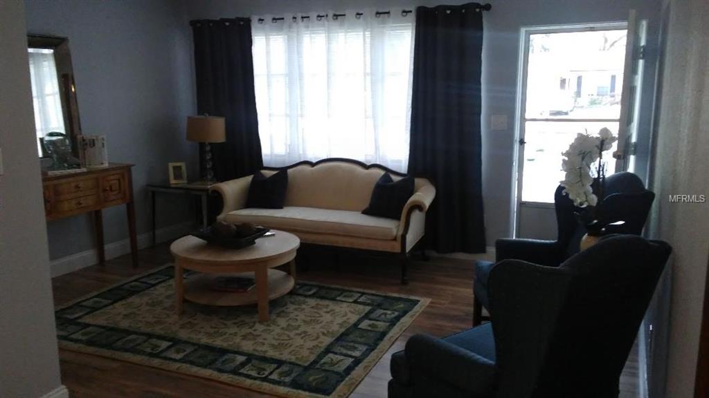 2009 STANLEY STREET, ORLANDO, Florida 32803, 3 Bedrooms Bedrooms, 6 Rooms Rooms,2 BathroomsBathrooms,Residential,For sale,STANLEY,O5551743