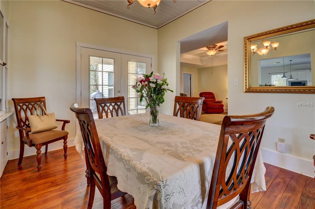 113 N PREVATT AVENUE, LAKE HELEN, Florida 32744, 4 Bedrooms Bedrooms, 9 Rooms Rooms,2 BathroomsBathrooms,Residential,For sale,PREVATT,V4722511